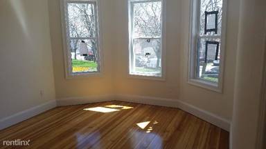Main picture of 13 Sachem St