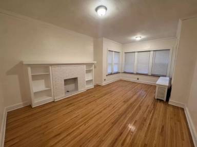 Main picture of 8046 S Langley Ave