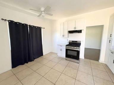 Main picture of 10371 24th St