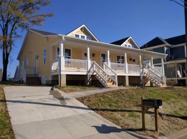 Main picture of 110 W Enterprise St