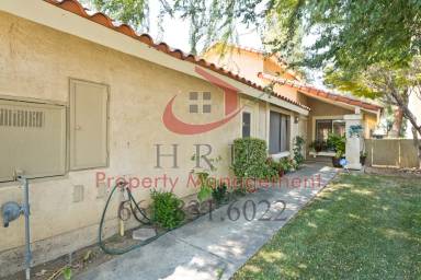 Main picture of 4190 Pinewood Lake Dr