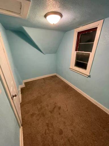 Main picture of 1626 N 28th St