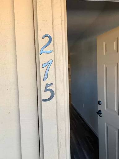 Main picture of 789 N Main St