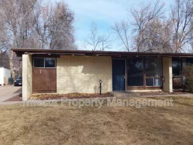 Main picture of 604-10 Parker St