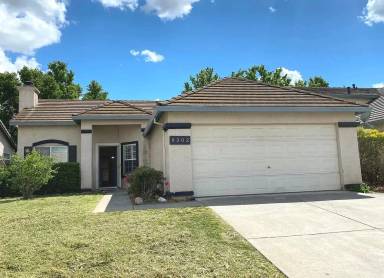 Main picture of 8202 Oakbriar Cir