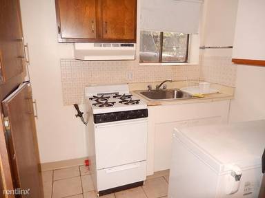 Main picture of 19 Cameron Ave