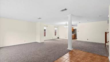 Main picture of 10515 Westfield Pl