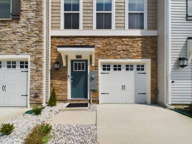 Main picture of 35315 Wright Way