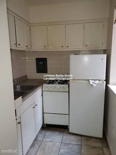 Main picture of 6128 N Kenmore Ave