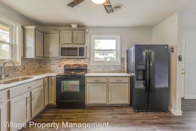 Main picture of 104 Marshall Ct
