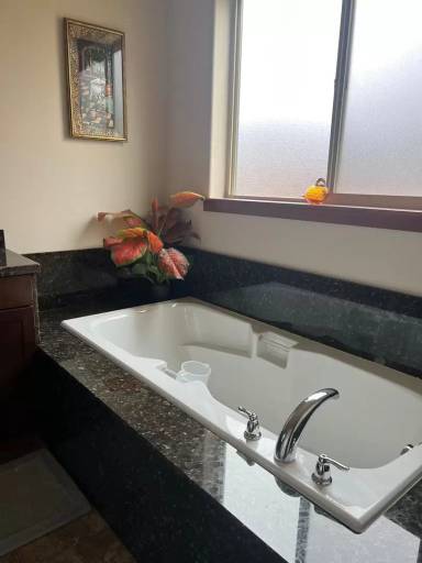 Main picture of 5679 Meadow View Ct