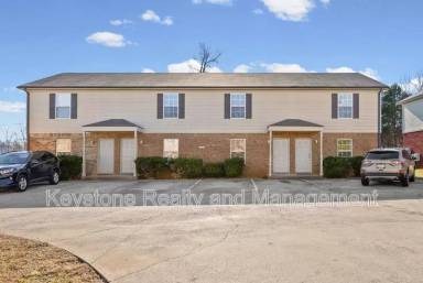 Main picture of 816 Oak Arbor Ct