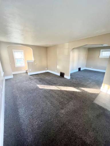 Main picture of 2926 Lillie St