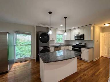 Main picture of 199 Arcadia Cir NW