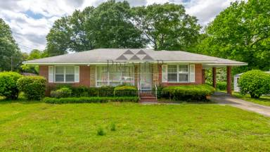 Main picture of 1819 Rosemary Ln