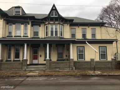 Main picture of 159 E Market St