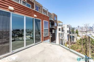 Main picture of 657 Rhode Island St
