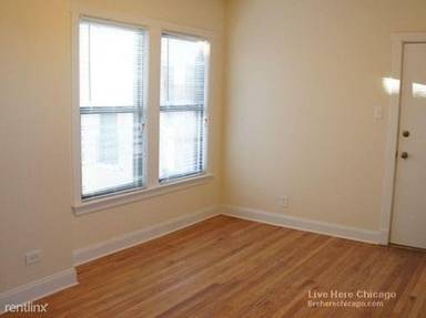 Main picture of 2715-35 N Milwaukee Ave Apartments