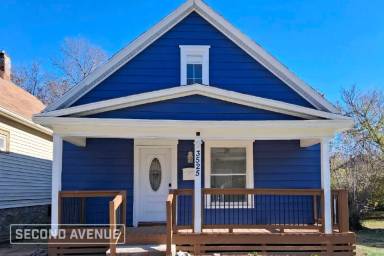 Main picture of 3525 Wayne Ave