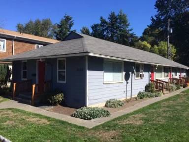 Main picture of 5632 Delridge Way SW