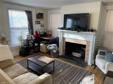 Main picture of 465 Park Dr