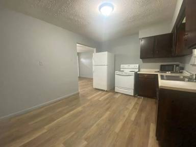 Main picture of 433 Cherokee Heights Dr
