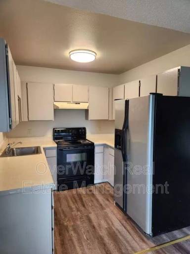 Main picture of 8630 Molanary Dr