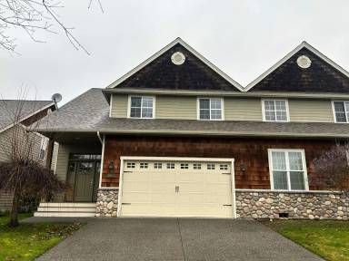 Main picture of 1417 Foxtail St