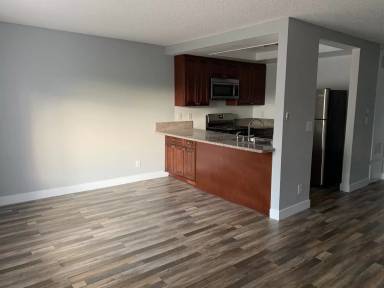 Main picture of 1243 Fedora St - 5