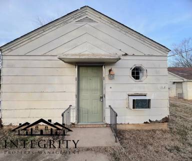 Main picture of 110 Fleetwood Dr