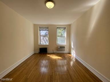 Main picture of 338 E 83rd St