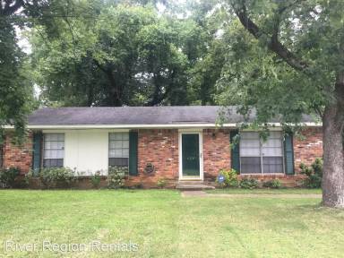Main picture of 429 Fieldbrook Dr