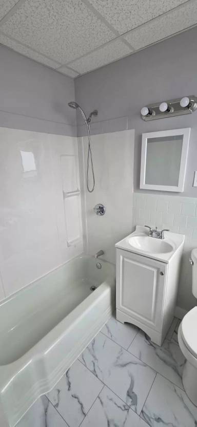 Main picture of 10 Pleasant Pl