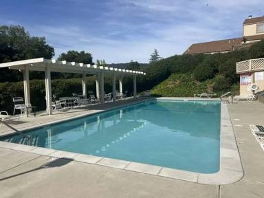 Main picture of 6504 Oak Manor Plz