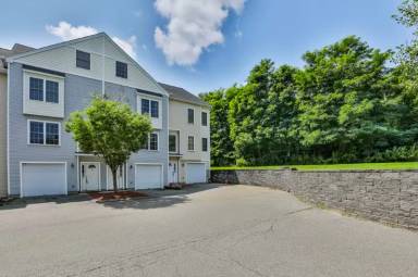 Main picture of 30 Rice Ln
