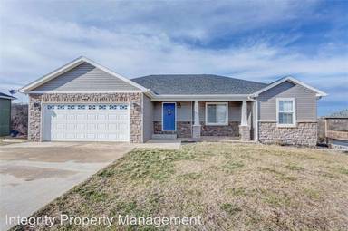 Main picture of 110 Greythorn Ct
