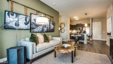 Main picture of Cortland Las Colinas