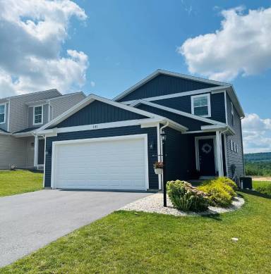 Main picture of 141 Caymus Dr