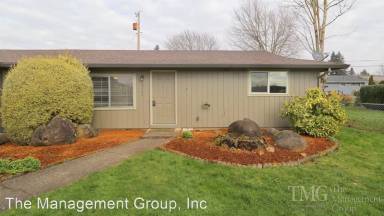 Main picture of 3267 Addy St