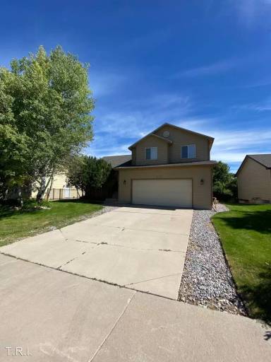 Main picture of 5133 W 17th St