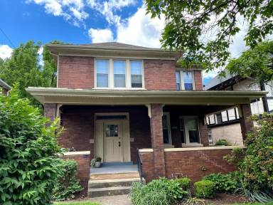 Main picture of 6404 Forward Ave
