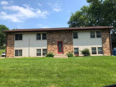 Main picture of 809 May Ct