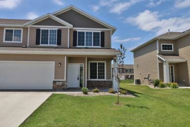 Main picture of 7511 S Brookside Pl