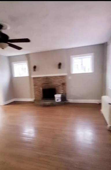 Main picture of 36 York Ct