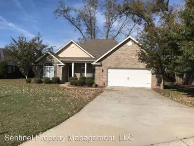 Main picture of 500 Cheshire Dr