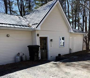 Main picture of 118 Knowles Haven Ln