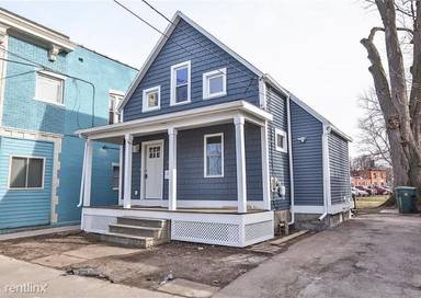 Main picture of 161 Atlantic Ave