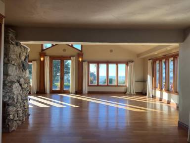 Main picture of 3041 Table Bluff Rd