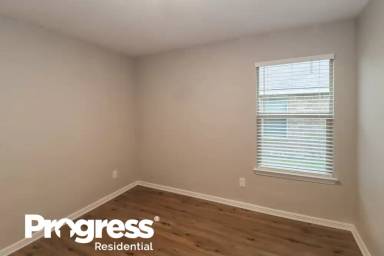 Main picture of 10302 Fort Belknap Trl