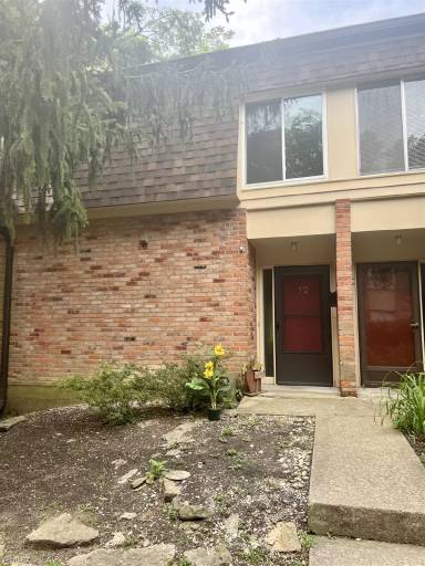 Main picture of 4 Burwood Ct